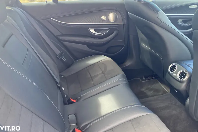 Mercedes-Benz E din 2021 cu 75.420 km - oferta MER167819 - foto 8