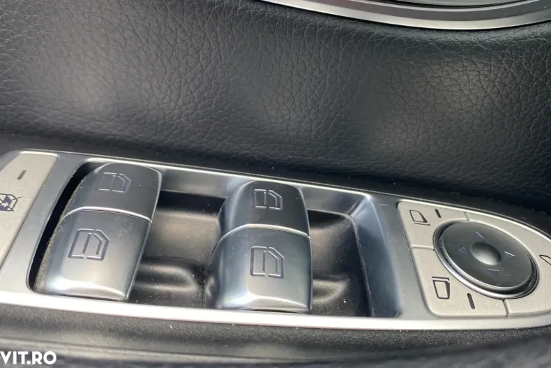 Mercedes-Benz E din 2021 cu 75.420 km - oferta MER167819 - foto 13