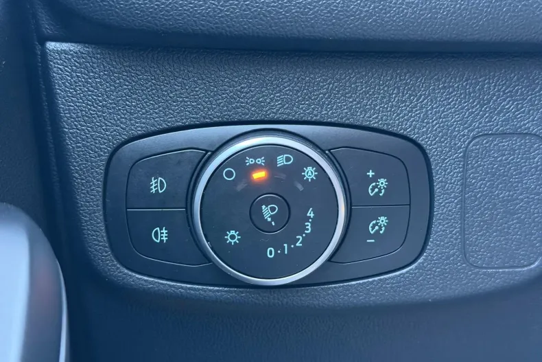 Ford Focus din 2021 cu 118.000 km - oferta FOR167824 - foto 29