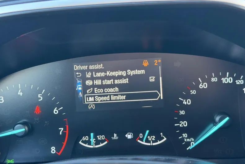 Ford Focus din 2021 cu 118.000 km - oferta FOR167824 - foto 33