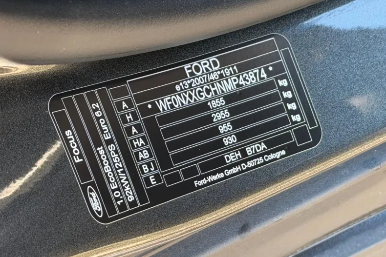 Ford Focus din 2021 cu 118.000 km - oferta FOR167824 - foto 35