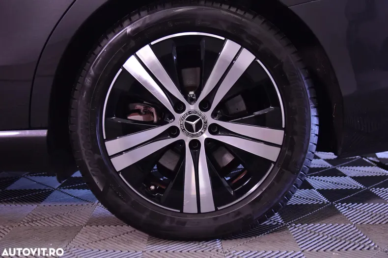 Mercedes-Benz C din 2022 cu 68.834 km - oferta MER167829 - foto 13