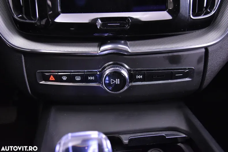 Volvo XC60 din 2023 cu 127.108 km - oferta VOL167835 - foto 17