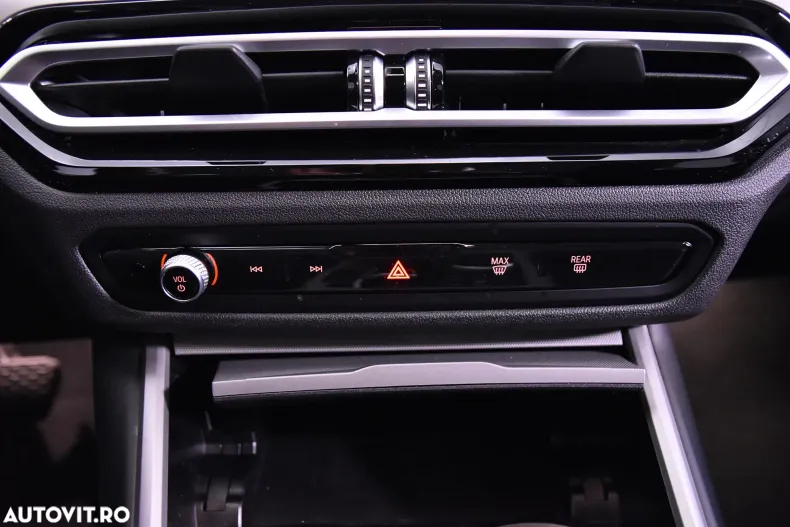 BMW Seria 3 din 2023 cu 122.508 km - oferta BMW167839 - foto 18