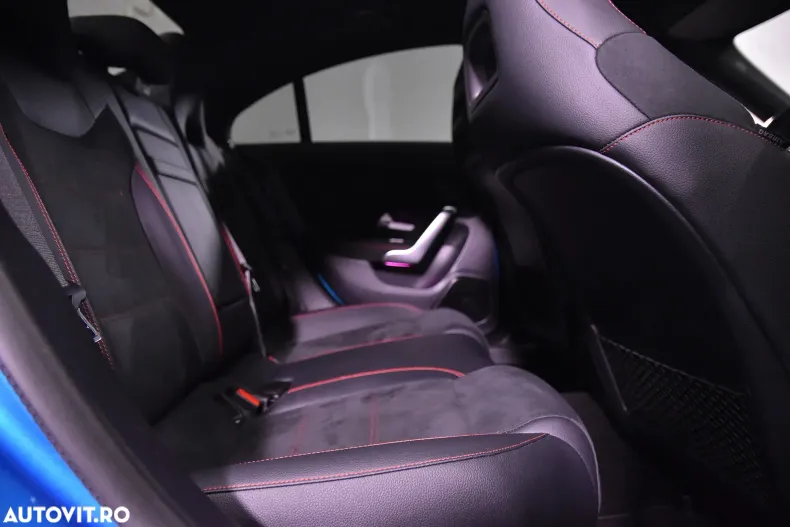 Mercedes-Benz CLA din 2023 cu 22.746 km - oferta MER167844 - foto 12