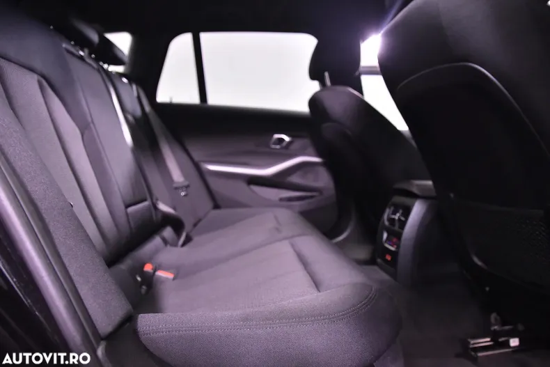 BMW Seria 3 din 2023 cu 101.786 km - oferta BMW167845 - foto 12
