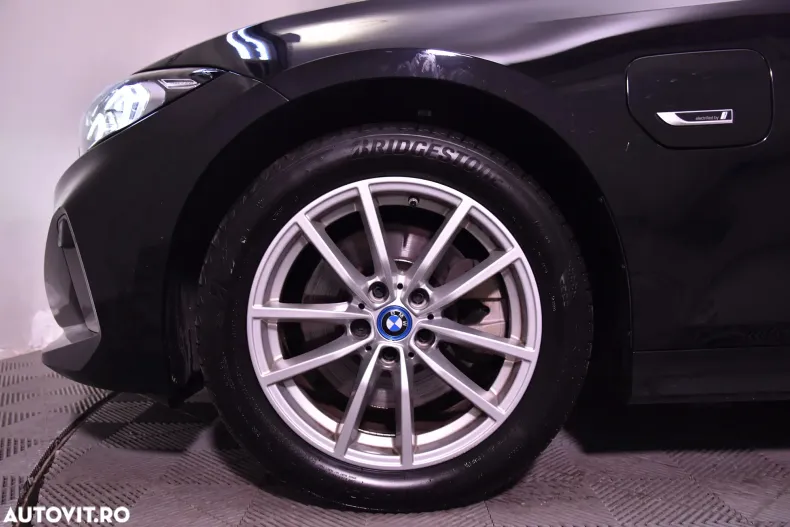 BMW Seria 3 din 2023 cu 101.786 km - oferta BMW167845 - foto 13