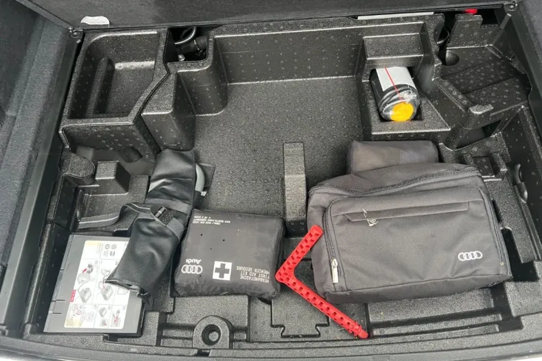 Audi Q5 din 2020 cu 121.000 km - oferta AUD167849 - foto 22