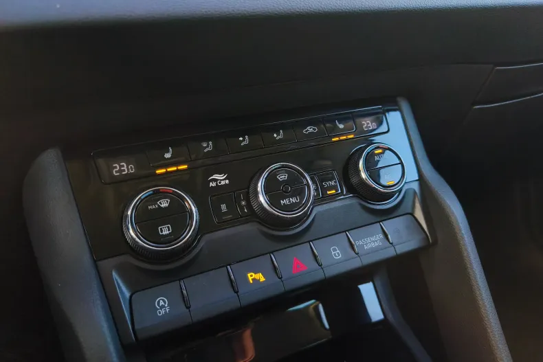 Skoda Karoq din 2023 cu 103.943 km - oferta SKO167851 - foto 22