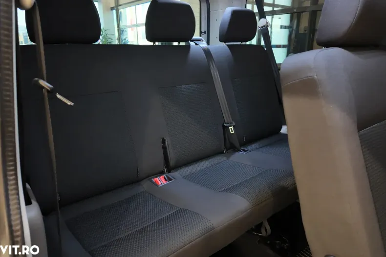 Volkswagen Transporter din 2021 cu 96.600 km - oferta VOL167853 - foto 13