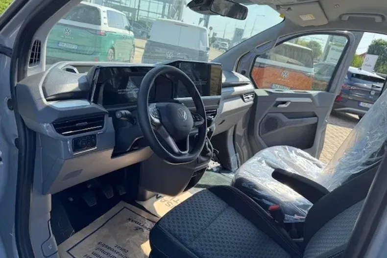 Volkswagen Caravelle din 2026 cu 3 km - oferta VOL167855 - foto 6