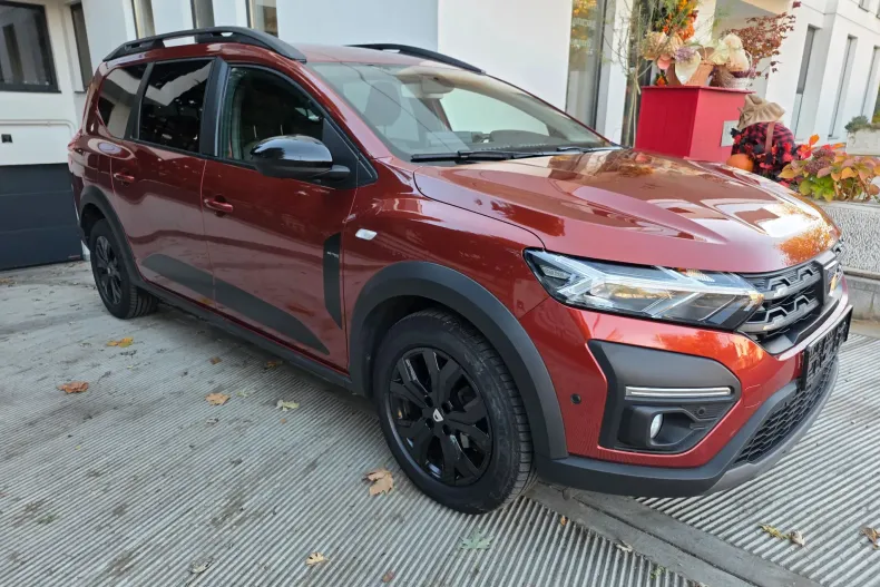 Dacia Jogger din 2023 cu 79.800 km - oferta DAC167862 - foto 3