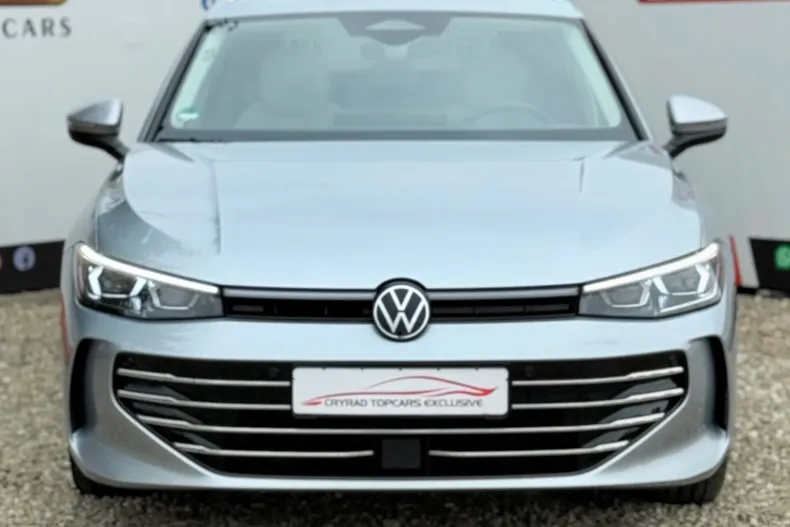 Volkswagen Passat din 2024 cu 11.000 km - oferta VOL167868 - foto 2