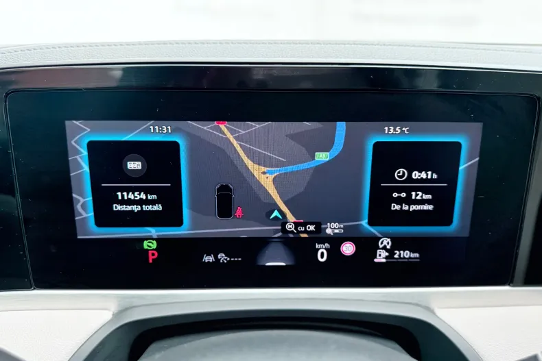 Volkswagen Passat din 2024 cu 11.000 km - oferta VOL167868 - foto 9