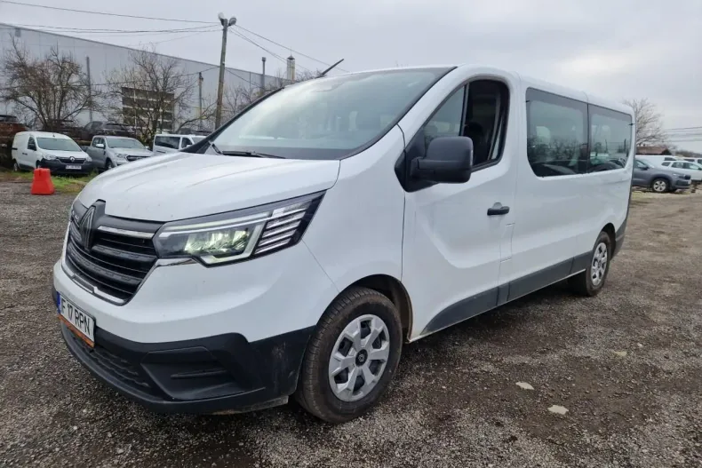 Renault Trafic din 2025 cu 11.600 km - oferta REN167872 - foto 1