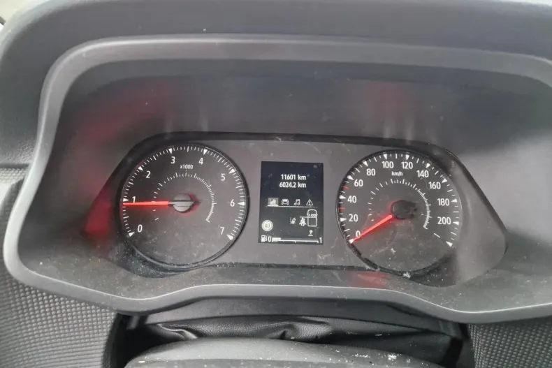 Renault Trafic din 2025 cu 11.600 km - oferta REN167872 - foto 6