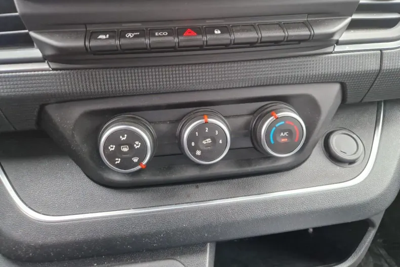 Renault Trafic din 2025 cu 11.600 km - oferta REN167872 - foto 7