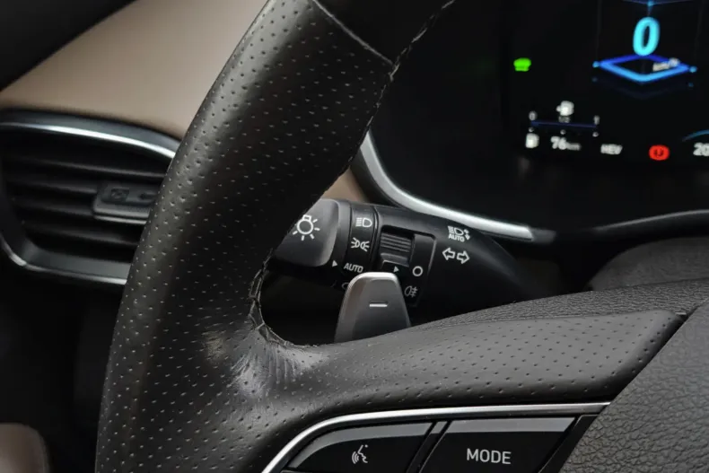 Hyundai SANTA FE din 2021 cu 57.900 km - oferta HYU167873 - foto 20