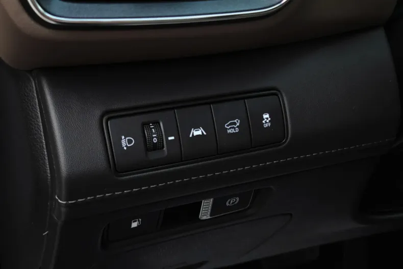 Hyundai SANTA FE din 2021 cu 57.900 km - oferta HYU167873 - foto 23