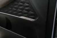 Hyundai SANTA FE din 2021 cu 57.900 km - oferta HYU167873 - foto 37