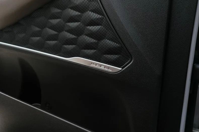 Hyundai SANTA FE din 2021 cu 57.900 km - oferta HYU167873 - foto 37