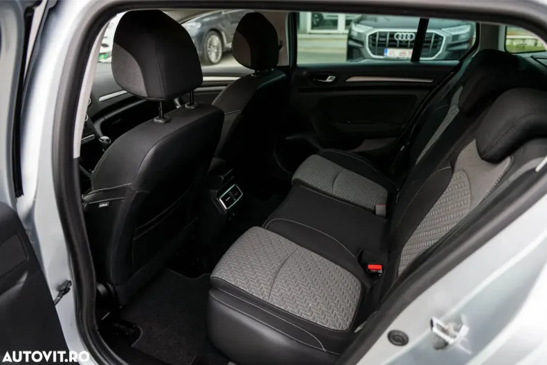 Renault Megane din 2023 cu 111.132 km - oferta REN167880 - foto 17