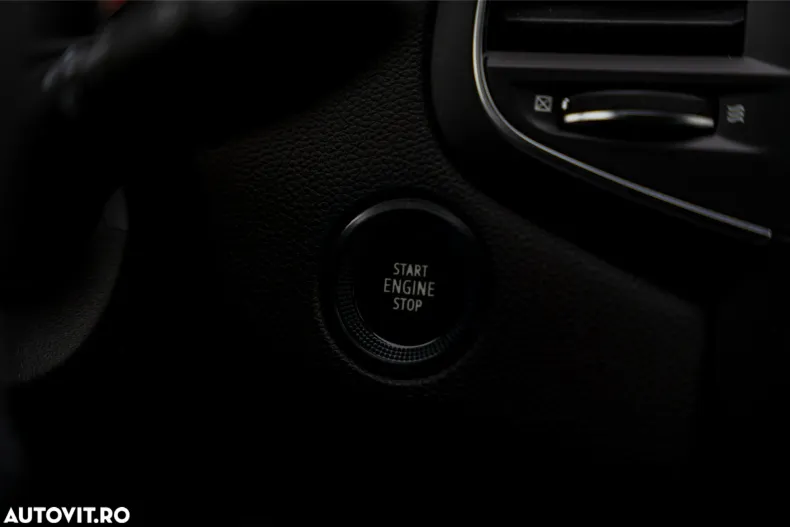 Renault Megane din 2023 cu 111.132 km - oferta REN167880 - foto 29