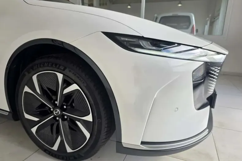 Mazda 6e din 2025 cu 5 km - oferta MAZ167883 - foto 6