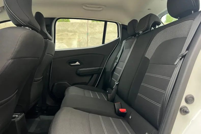 Dacia Sandero Stepway din 2023 cu 42.000 km - oferta DAC167887 - foto 6