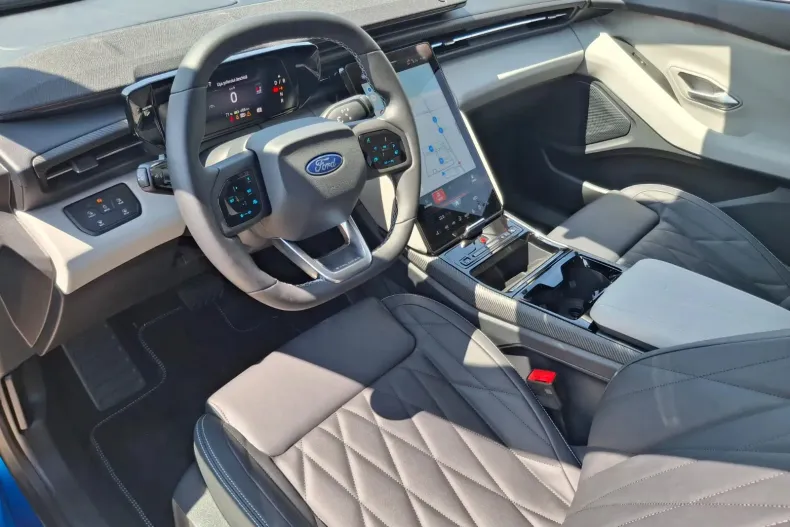 Ford Explorer din 2024 cu 4.500 km - oferta FOR167899 - foto 13