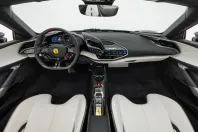 Ferrari SF90 din 2024 cu 2.700 km - oferta FER167905 - foto 12