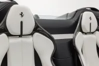 Ferrari SF90 din 2024 cu 2.700 km - oferta FER167905 - foto 19