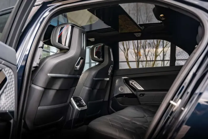 BMW i7 din 2023 cu 65.294 km - oferta BMW167912 - foto 16