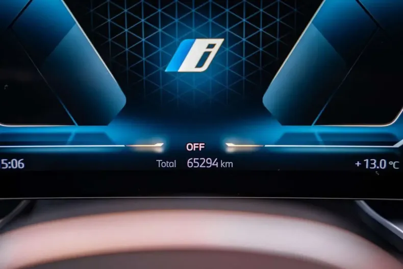 BMW i7 din 2023 cu 65.294 km - oferta BMW167912 - foto 21