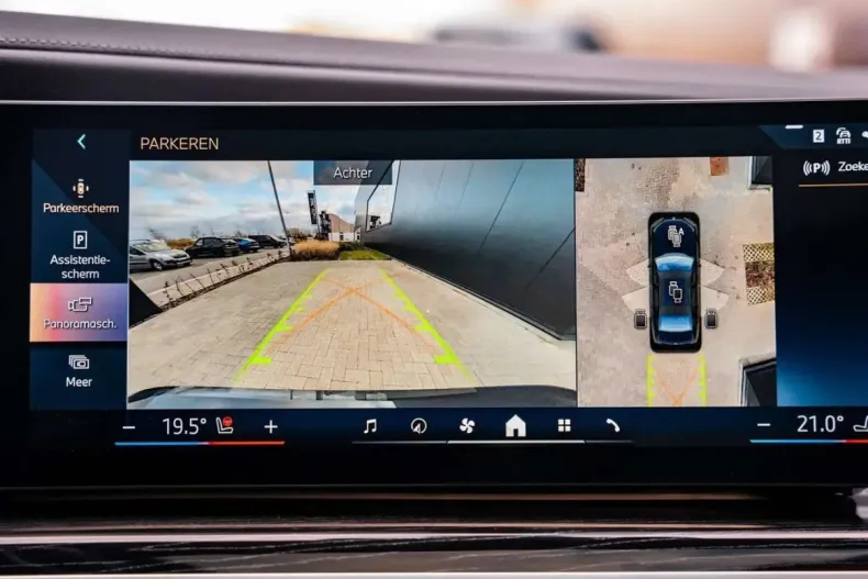 BMW i7 din 2023 cu 65.294 km - oferta BMW167912 - foto 26