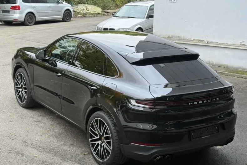 Porsche Cayenne din 2024 cu 39.000 km - oferta POR167917 - foto 4