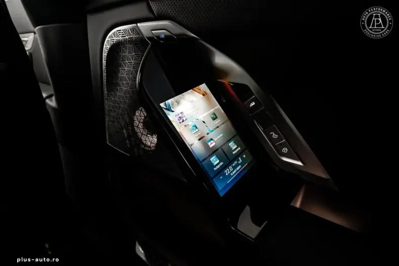 BMW i7 din 2023 cu 22.870 km - oferta BMW167931 - foto 12