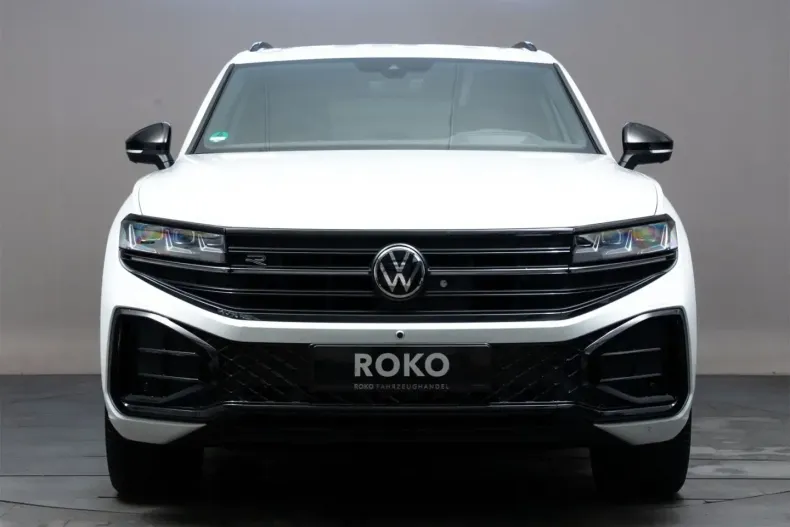 Volkswagen Touareg din 2024 cu 27.000 km - oferta VOL167939 - foto 1