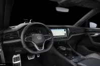 Volkswagen Touareg din 2024 cu 27.000 km - oferta VOL167939 - foto 2