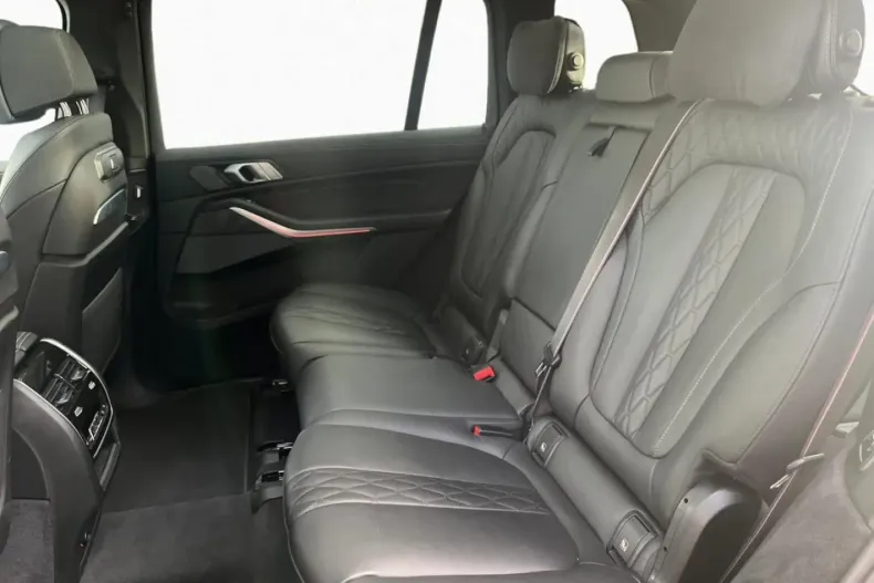 BMW X7 din 2024 cu 25.084 km - oferta BMW167942 - foto 9