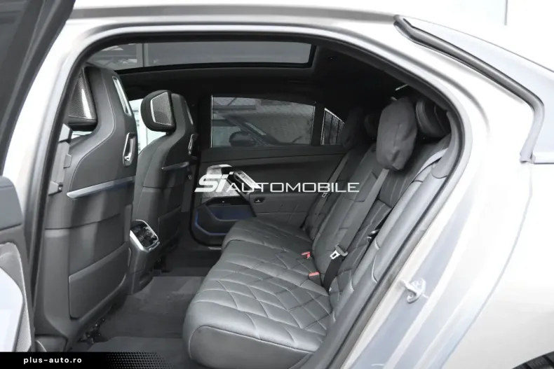 BMW 750 din 2023 cu 70.000 km - oferta BMW167945 - foto 13