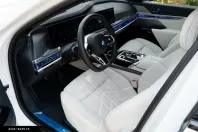 BMW 740 din 2025 cu 19.900 km - oferta BMW167947 - foto 11