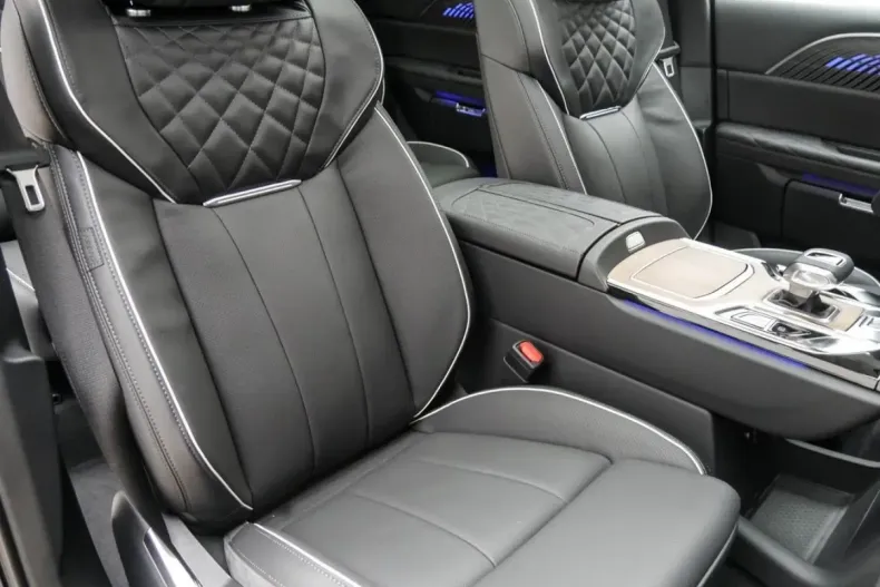 Hongqi E-HS9 din 2024 cu 7.990 km - oferta HON167950 - foto 7