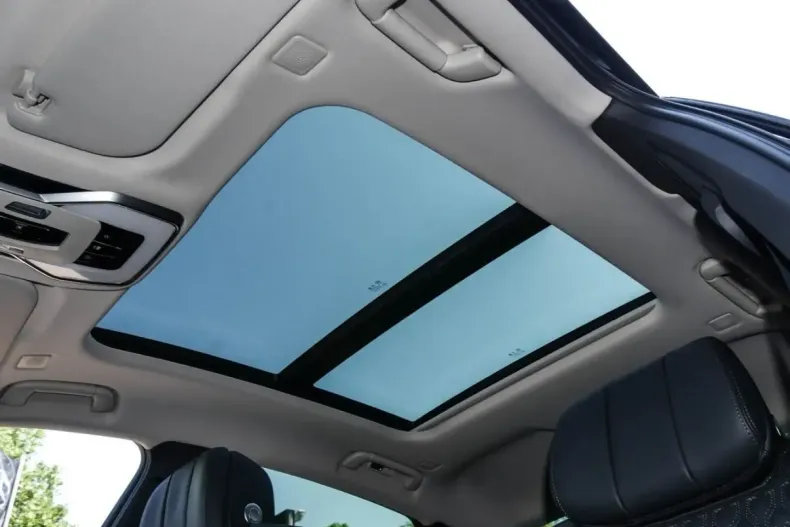 Hongqi H9 din 2024 cu 9.900 km - oferta HON167951 - foto 12