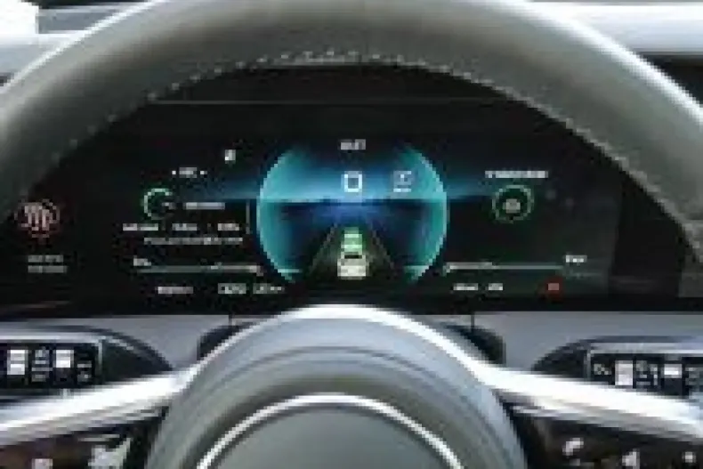 Hongqi E-HS9 din 2024 cu 9.900 km - oferta HON167952 - foto 5