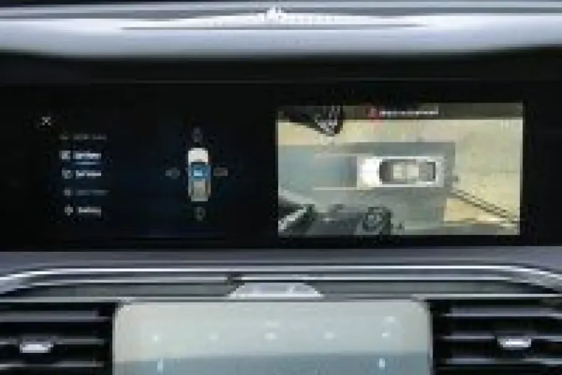 Hongqi E-HS9 din 2024 cu 9.900 km - oferta HON167952 - foto 9