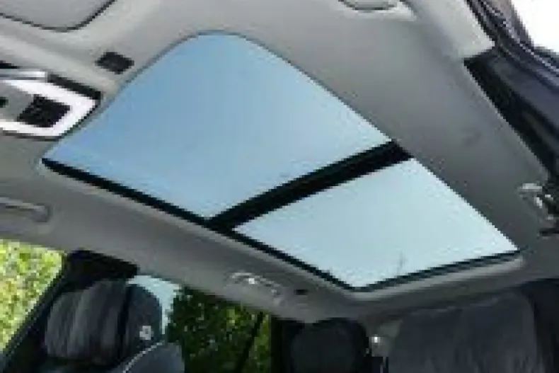 Hongqi E-HS9 din 2024 cu 9.900 km - oferta HON167952 - foto 13