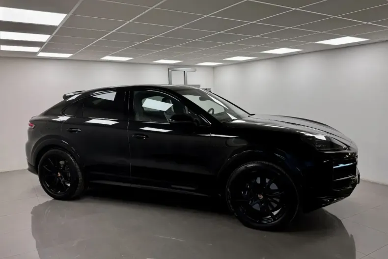 Porsche Cayenne din 2025 cu 10.422 km - oferta POR167963 - foto 9