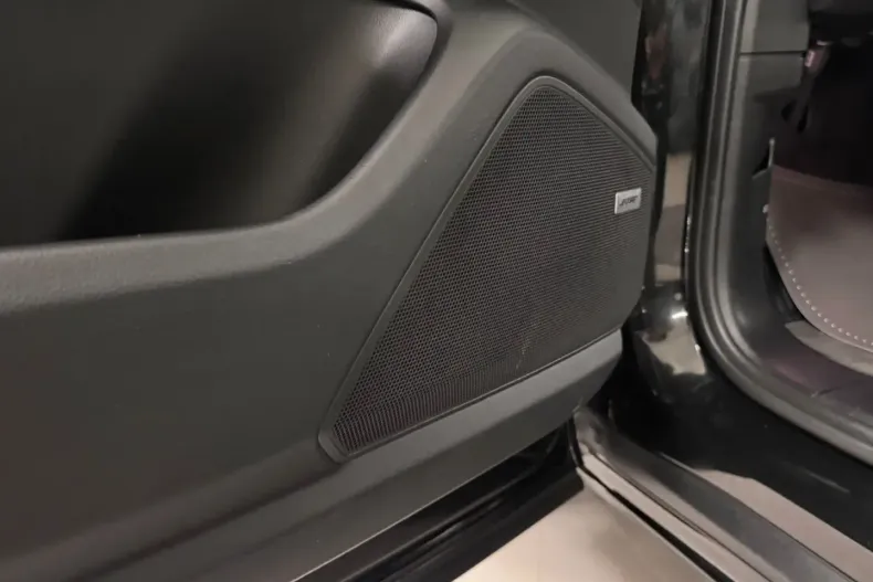 Porsche Cayenne din 2025 cu 10.422 km - oferta POR167963 - foto 17