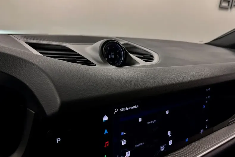 Porsche Cayenne din 2025 cu 10.422 km - oferta POR167963 - foto 19